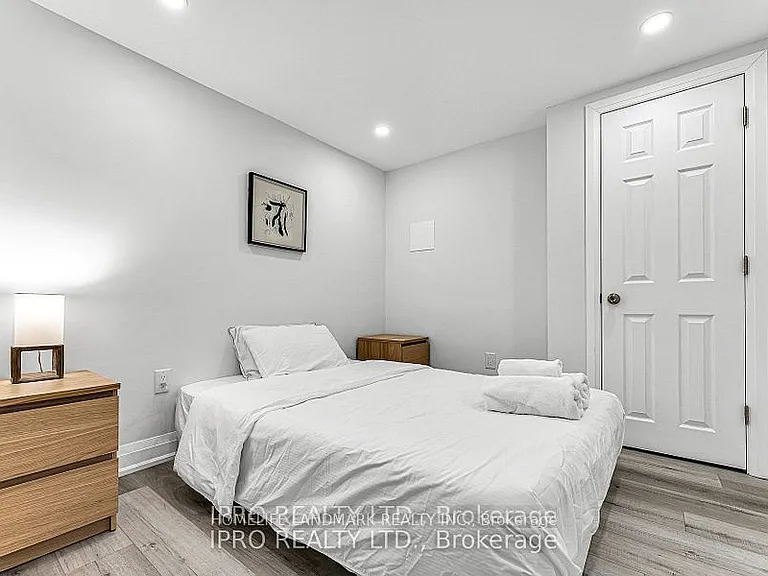 2595 Windjammer Rd — Photo 8