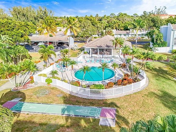 3rd image of 5959 Winkler RD #114