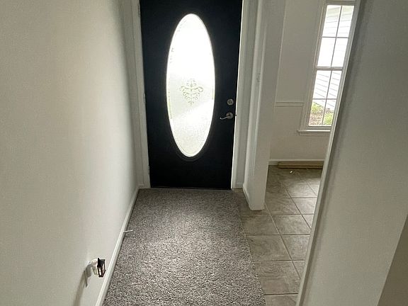 3rd image of 1051 Shoal Creek Trl