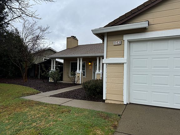 2nd image of 1143 Grouse Dr