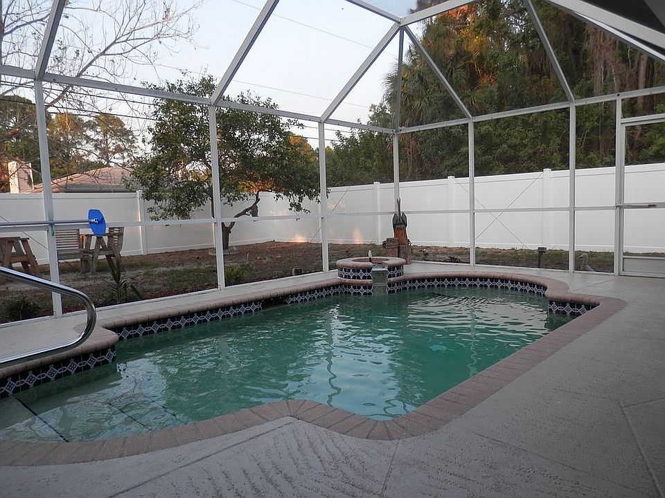 2nd image of 4324 Persian Ln