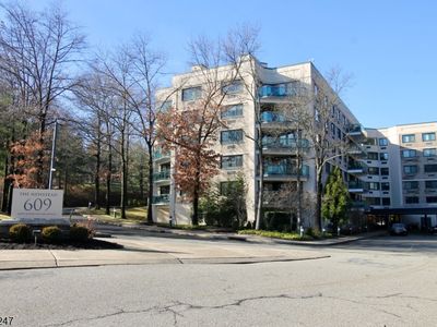 609 W South Orange Ave #6Q, South Orange, NJ, 07079