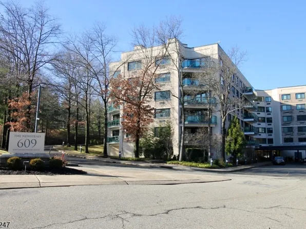 609 W South Orange Ave #6Q, South Orange Village Twp., NJ 07079