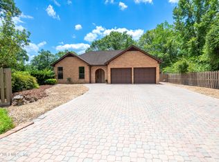 1016 Pinebreeze St E, Starke, FL 32091