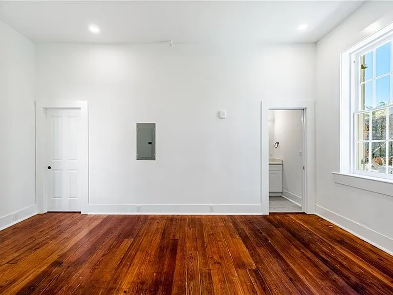 Convent Lofts — Photo 4