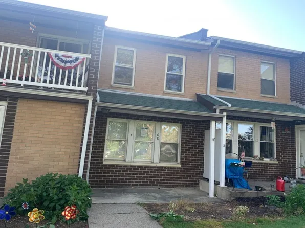 68 Artist Lake Dr, Middle Island, NY 11953