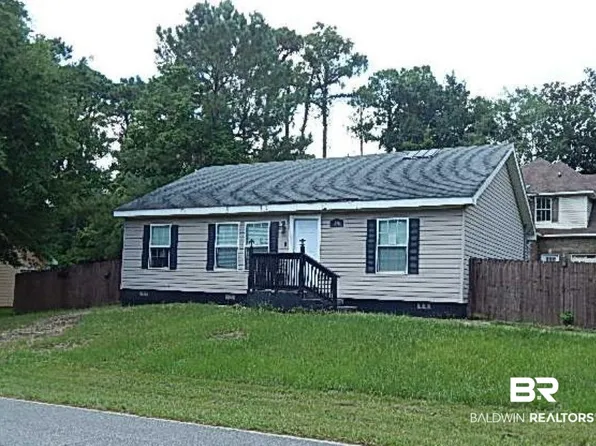 6996 Pinehill Rd, Daphne, AL 36526
