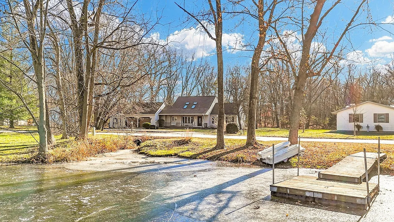 4 bed, 2479 sqft, $2,775 — Photo 1