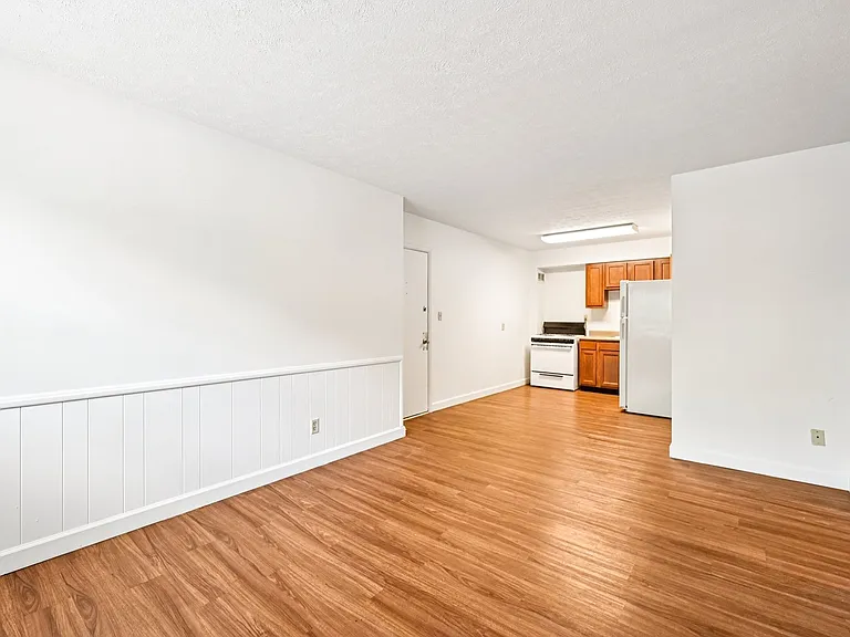 LongView Apartments — Photo 98