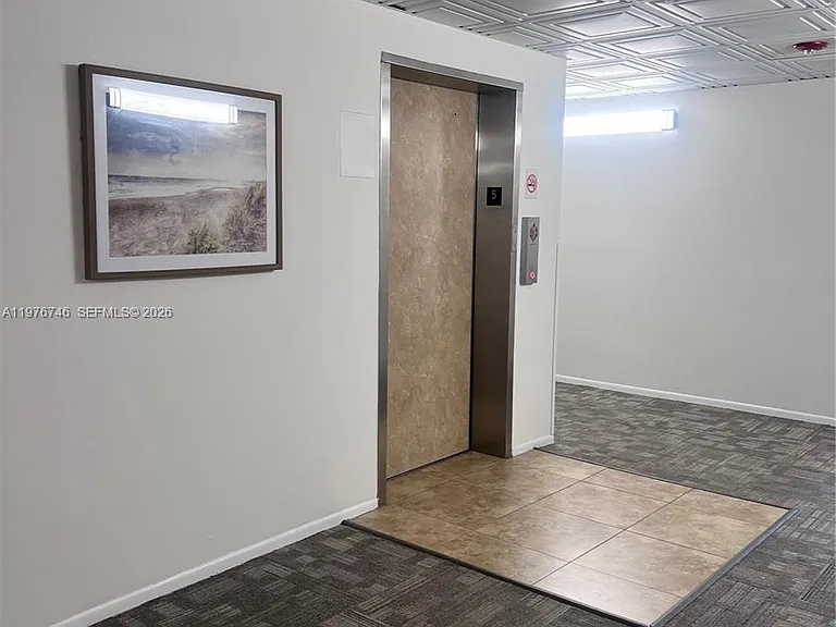 400 N Riverside Dr #410 — Photo 28