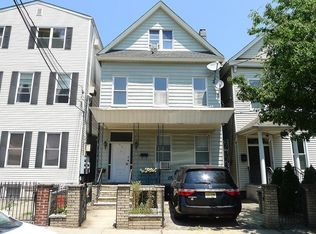 210 Dodd St #1, Weehawken, NJ 07086