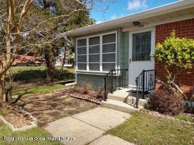 37 Yorktowne Parkway UNIT F, Manchester Township, NJ, 08759