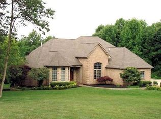 6962 Prouty Dr, Hillsboro, OH 45133