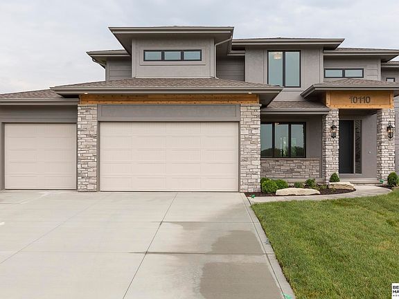 4th image of 20625 Woodridge Dr