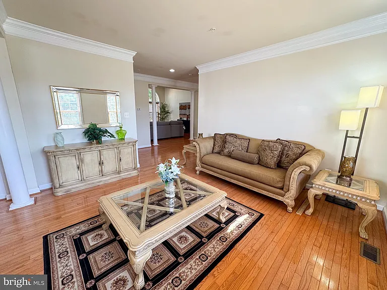 198 Hidden Forest Ct — Photo 6