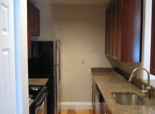 20 Bow Street Pl #1, Somerville, MA 02143