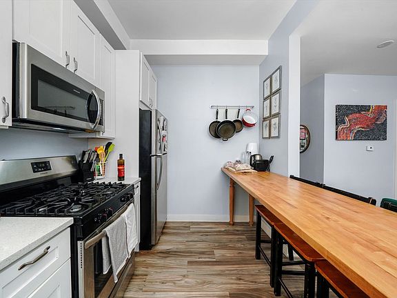 5th image of 1859 W Chicago Ave APT 4R