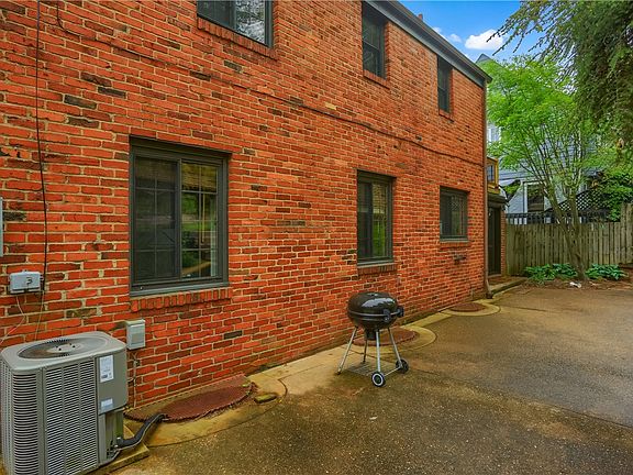 5th image of 111 E Bruceton Rd