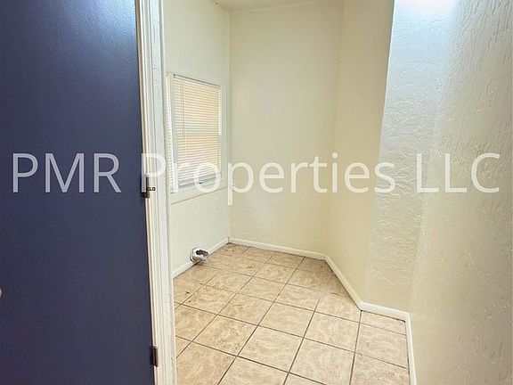 4th image of 2604 Northwest Dr #H