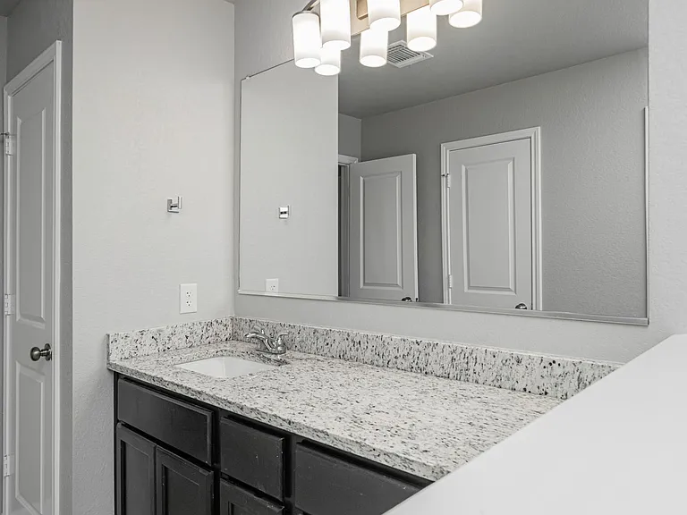 8227 Blue Field Dr — Photo 28
