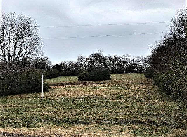 2nd image of 50 Brown Teal Rd