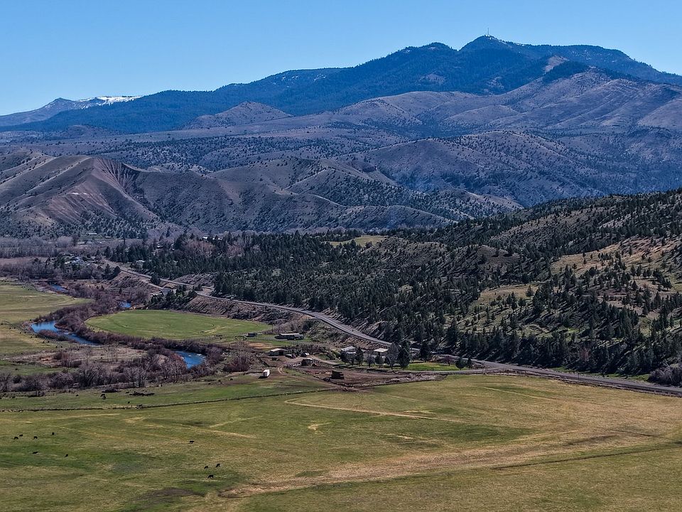 1st image of 44011/43877 W Highway 26