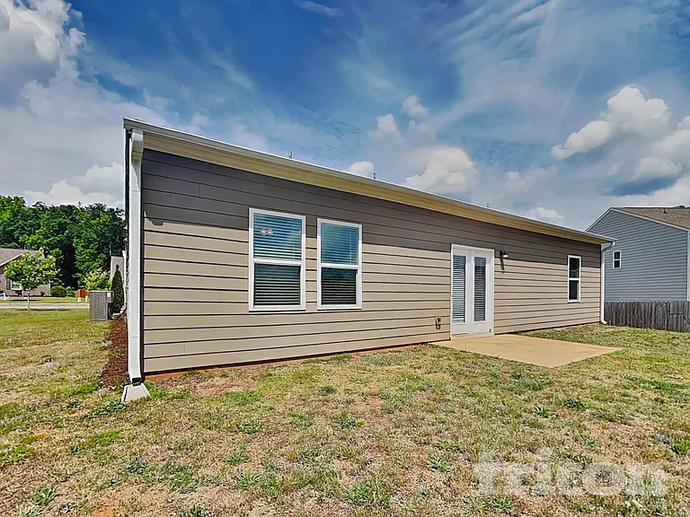 297 McCall Way — Photo 15