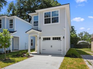 9022 Galveston Ave, Jacksonville, FL 32211