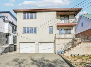 407 Jane St, Fort Lee, NJ 07024