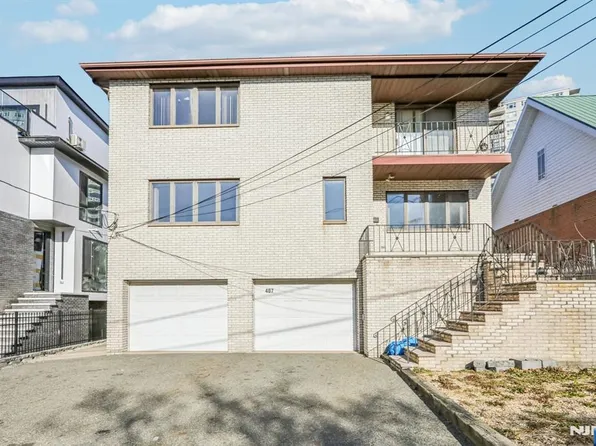 407 Jane St, Fort Lee, NJ 07024