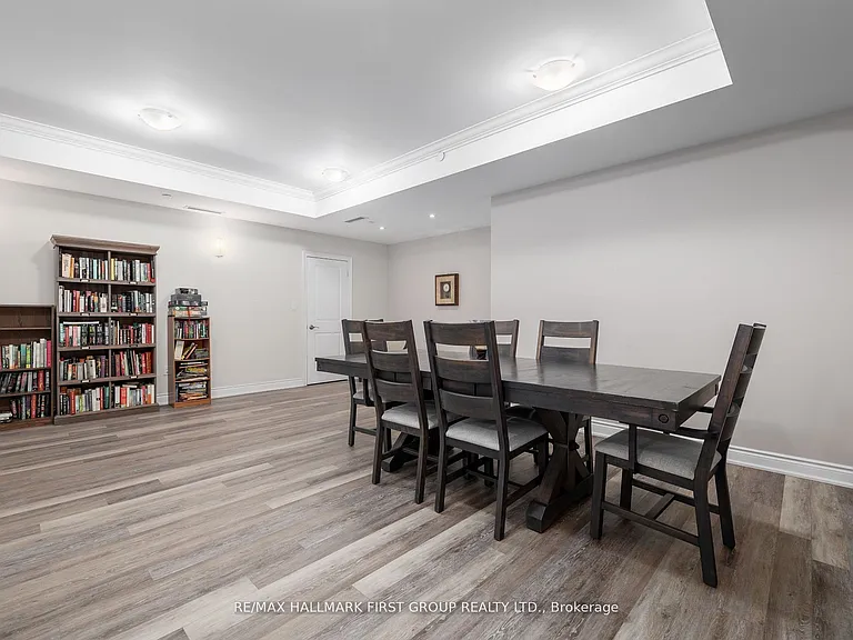 84 Aspen Springs Dr #201 — Photo 33