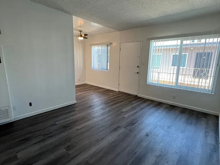 Ruther Apartments — Photo 14