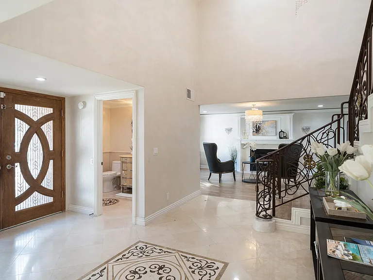 22711 Margarita Dr — Photo 36