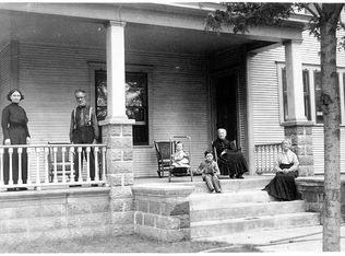 402 W Main St, Pretty Prairie, KS 67570