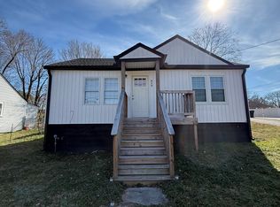 215 W 17th St, Columbia, TN 38401