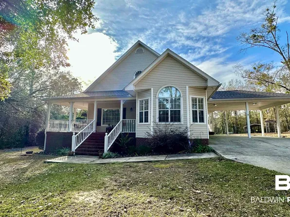 45090 Chalet Dr, Bay Minette, AL 36507