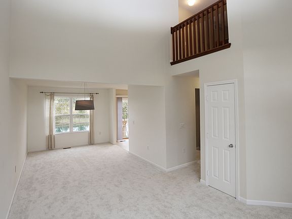 3rd image of 6942 Churchill Downs Dr