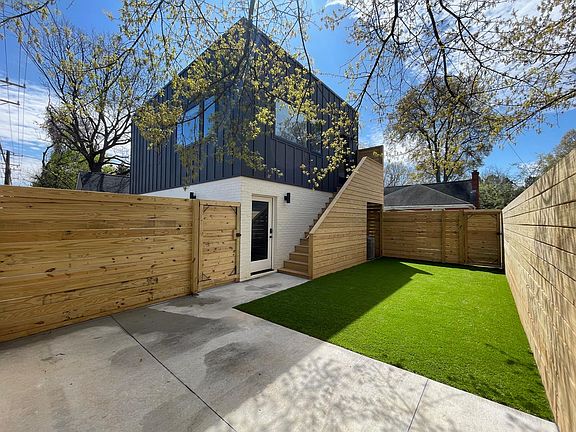 Private Fenced-In Yard