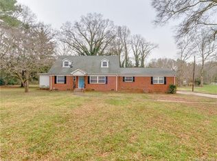 245 Mellwood Dr, Charlotte, NC 28214