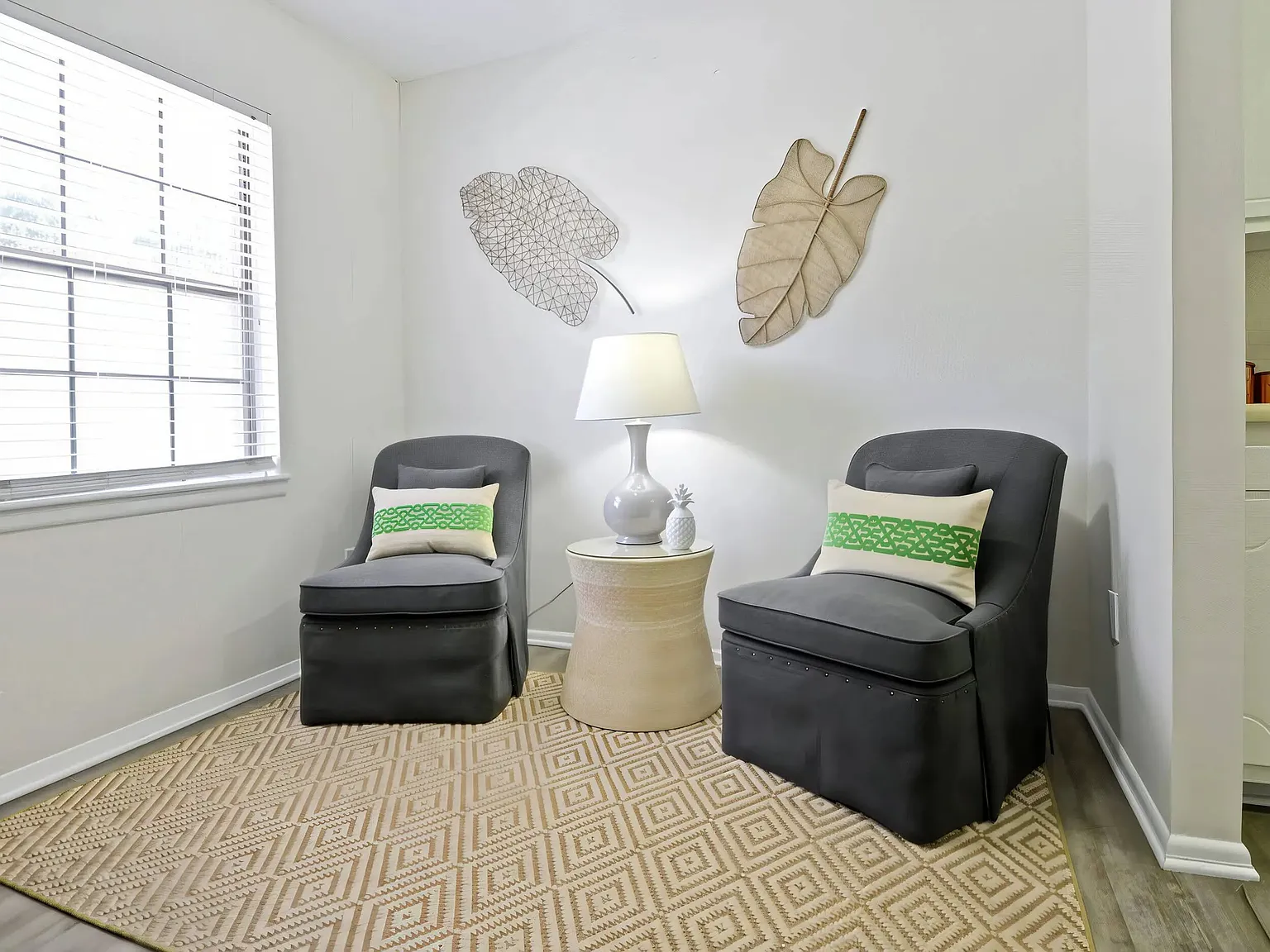 The Forest Apartments — Photo 4