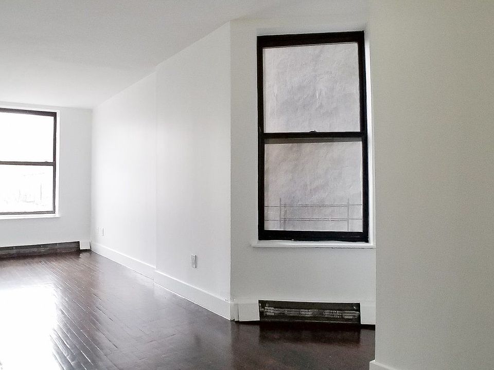 1st image of 2269 A C Powell Blvd APT 3D