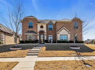 100 Spruce St, Red Oak, TX 75154