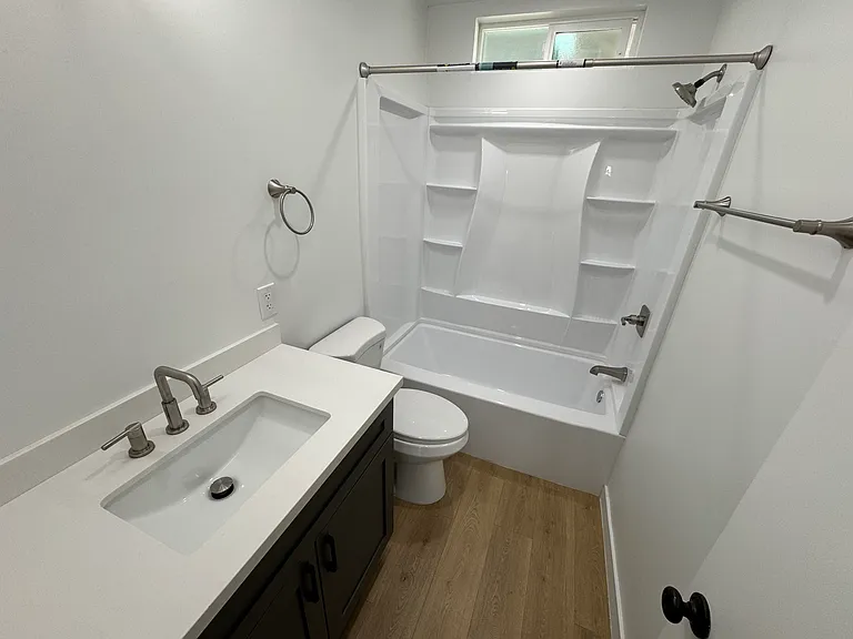 1733 Garfield Pl #12 — Photo 7