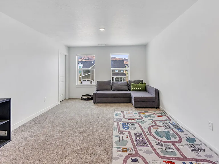 3218 S Hollow Way — Photo 12