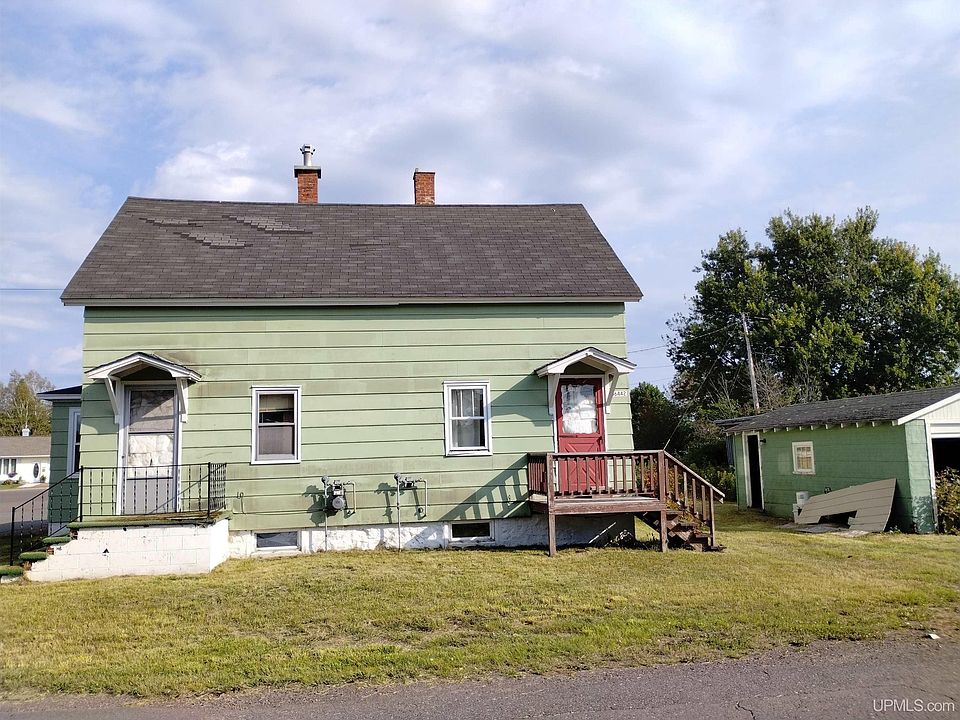 25745 Division St, Calumet, MI 49913 MLS 50120742 Zillow