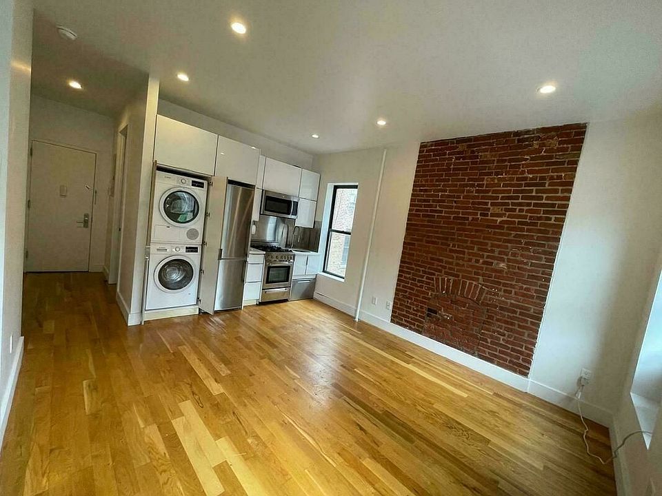 1st image of 216 W 22nd St APT 5R
