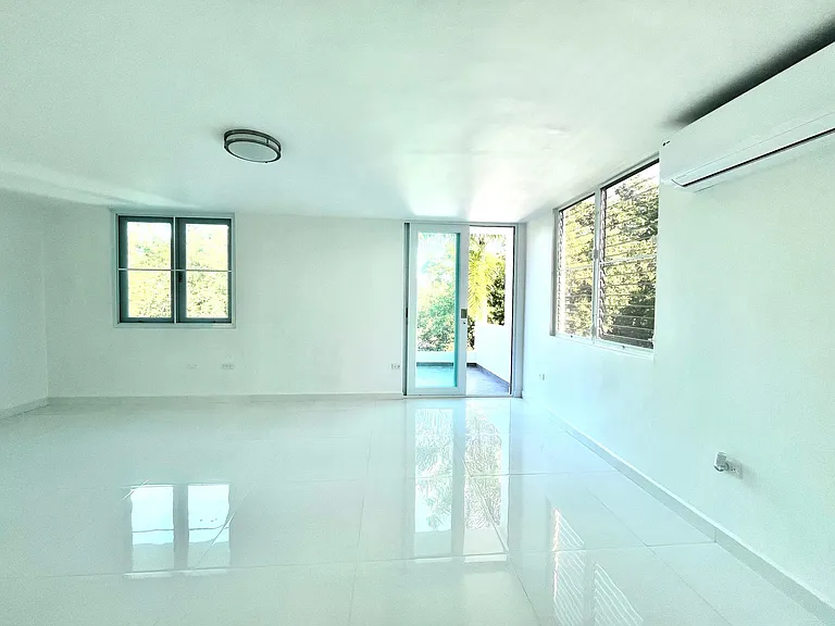 1141 Vistamar Marina E — Photo 25