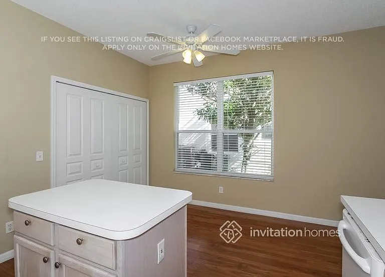 362 Fareham Dr — Photo 5