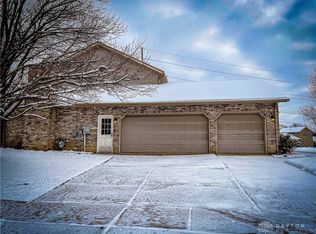 2638 Jenny Marie Dr, Xenia, OH 45385