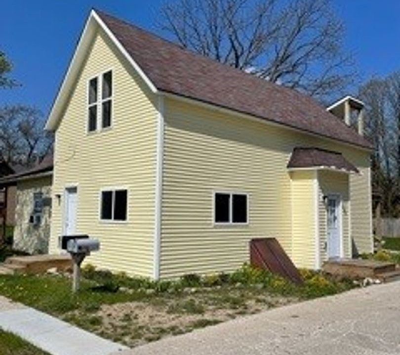 1st image of 506 N Center Ave APT 3